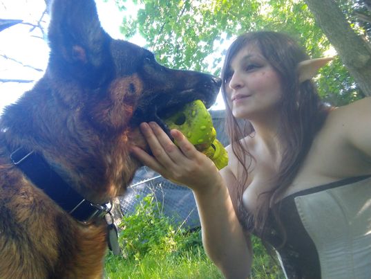 Azmaria with her hellhound.jpg